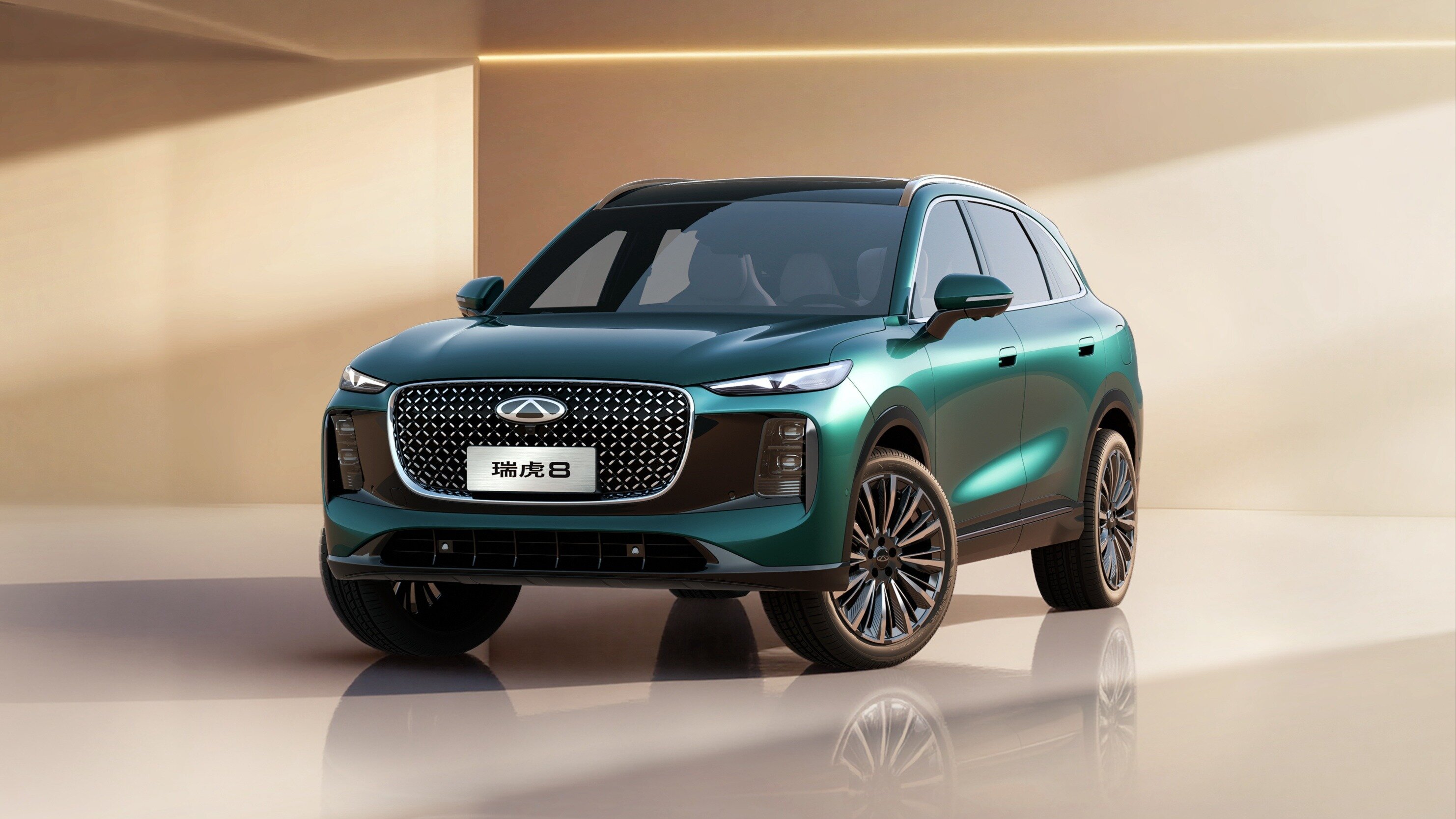 Появились первые фото нового Chery Tiggo 8: у него два варианта дизайна