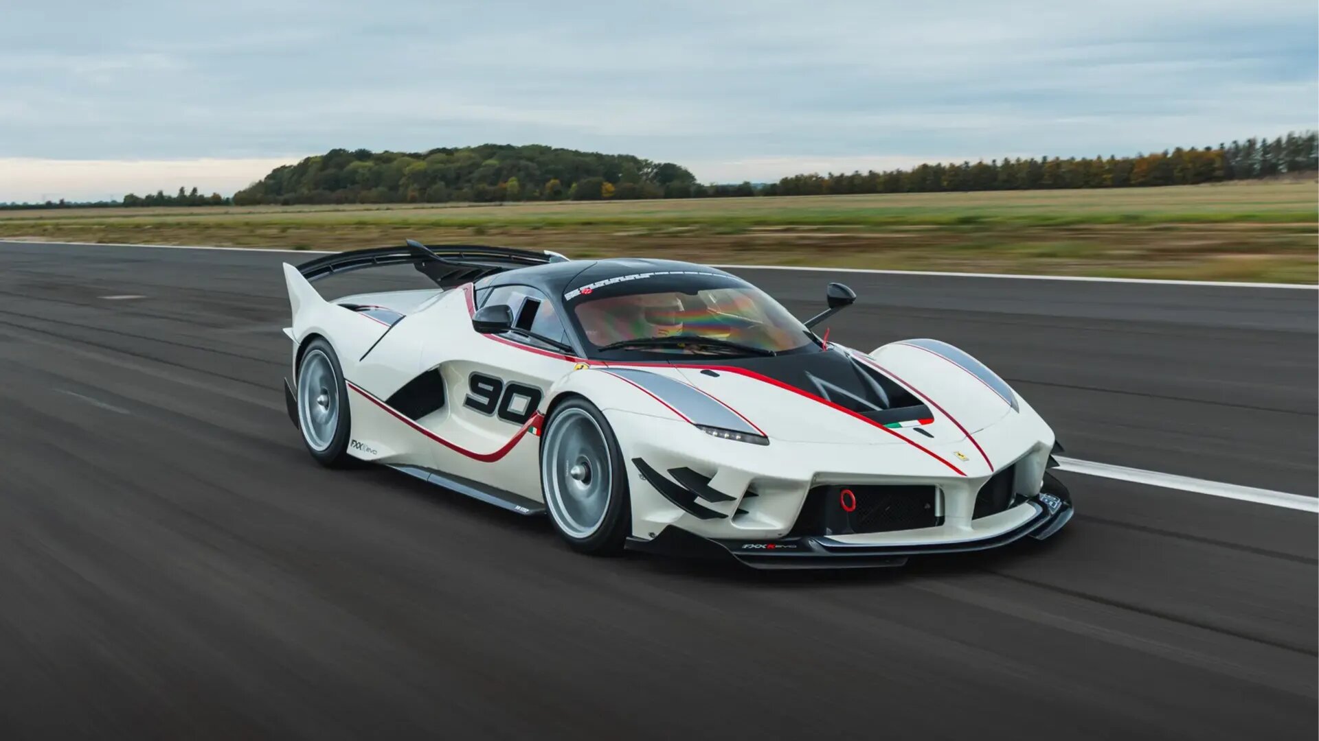 Редчайший трековый суперкар Ferrari FXX K Evo хотят продать за 7 миллионов долларов