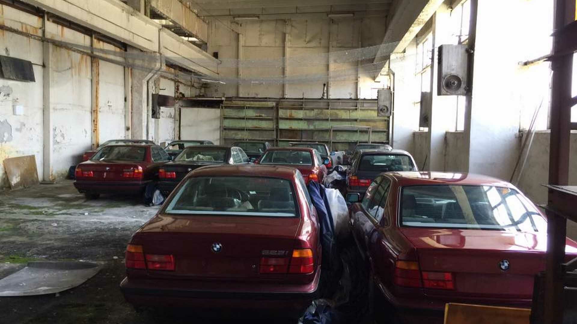 В Болгарии нашли 11 старых BMW без пробега