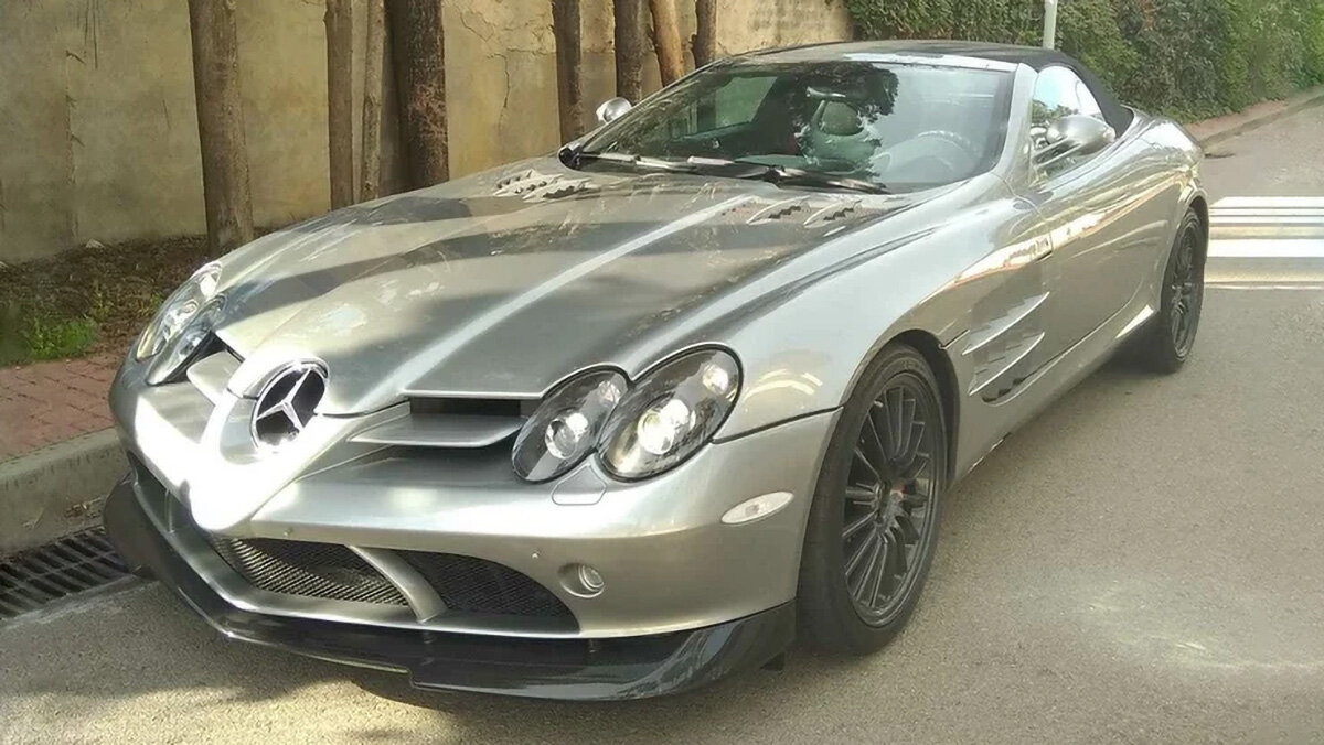 На Авто.ру продают редкий SLR McLaren. Это один из самых дорогих Мерседесов России
