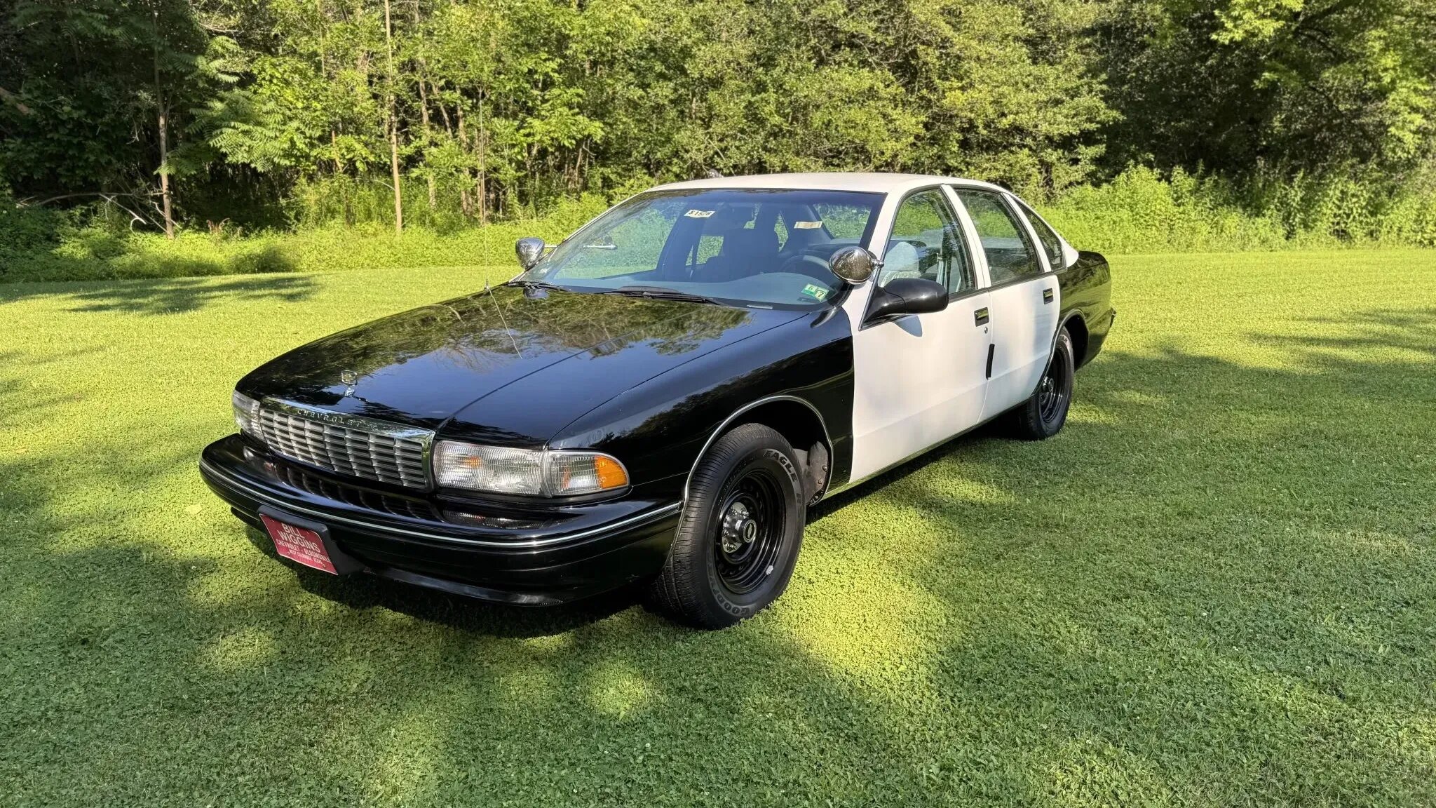 В продаже появился 30-летний полицейский Chevrolet Caprice: он новый