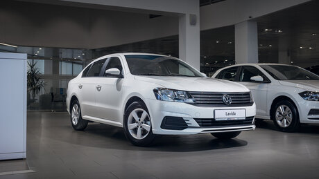 Первый обзор VW Lavida: недешёвый привет из 2000-х