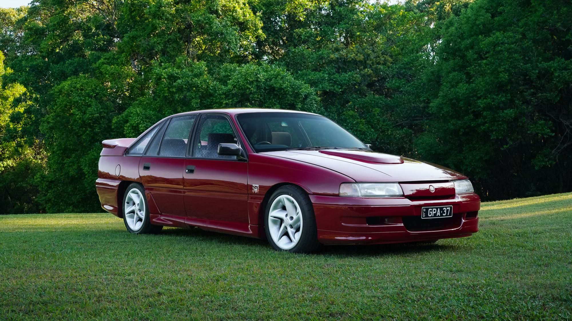 С молотка уйдёт редкий суперседан Holden Commodore из омологационной партии