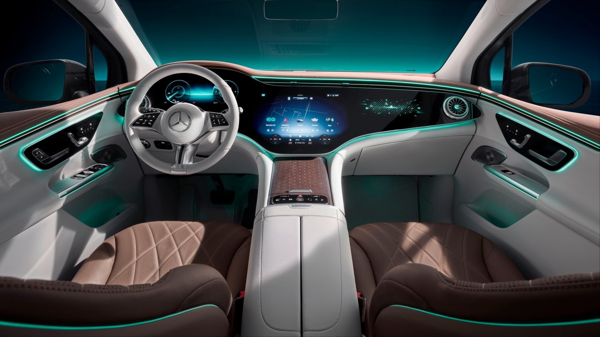 Электрический кроссовер Mercedes-Benz EQE SUV получит заряженную версию