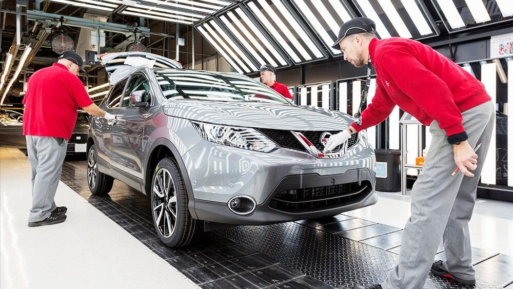 АвтоВАЗ бесплатно отдал студентам запчасти, доставшиеся от Nissan