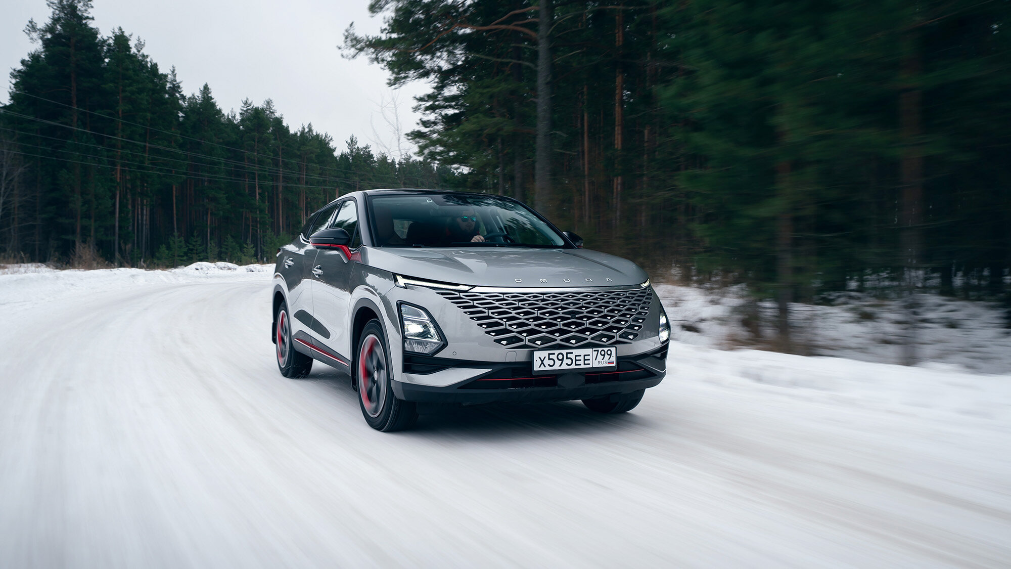 Первый тест Omoda C5 с полным приводом: как едет, где застрянет и сколько стоит
