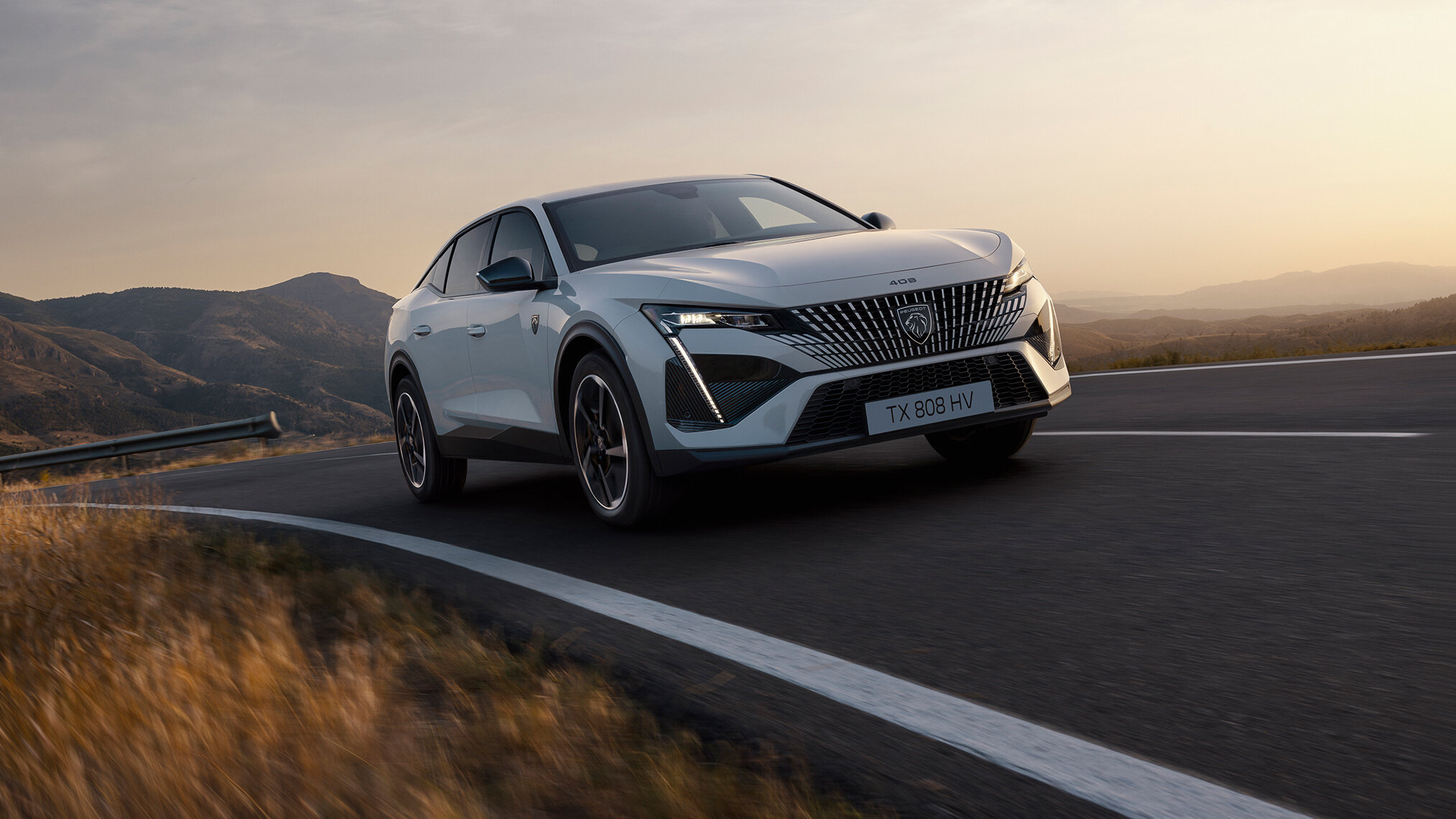 Кросс-купе Peugeot 408 получило полностью электрическую версию