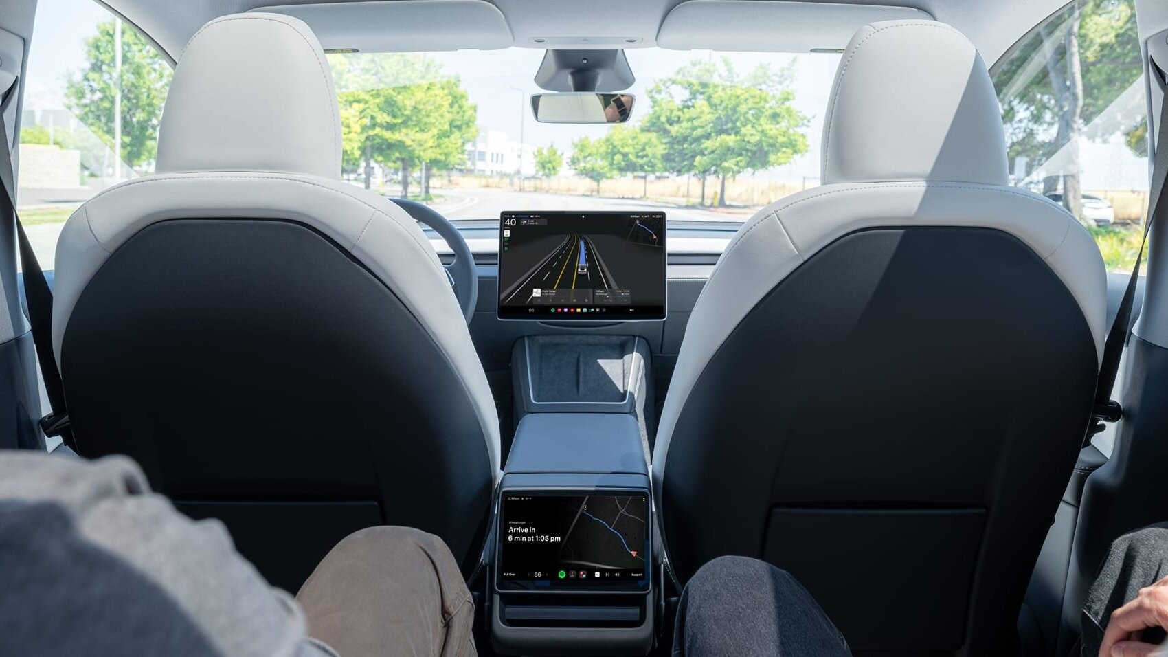 Роботакси Tesla к Новому году начнёт перевозить пассажиров без оператора в салоне