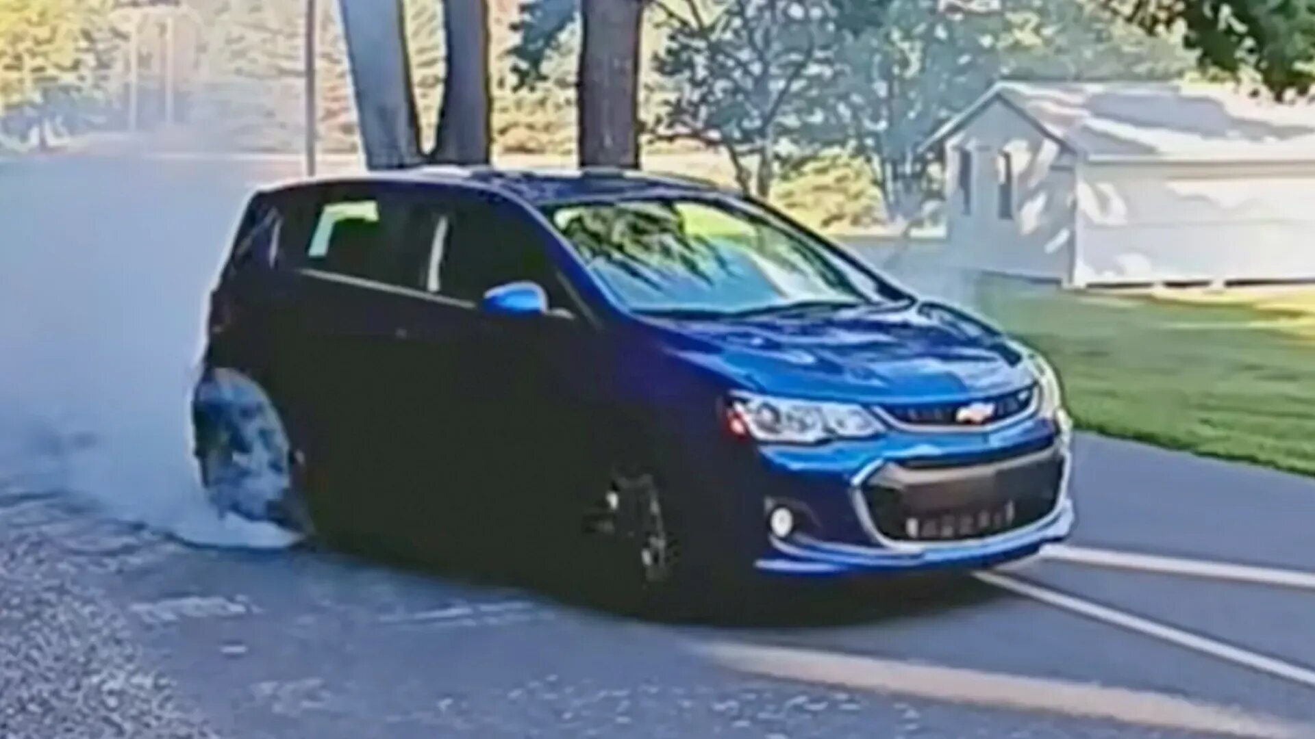 Американец построил заднеприводный Chevrolet Sonic c V8