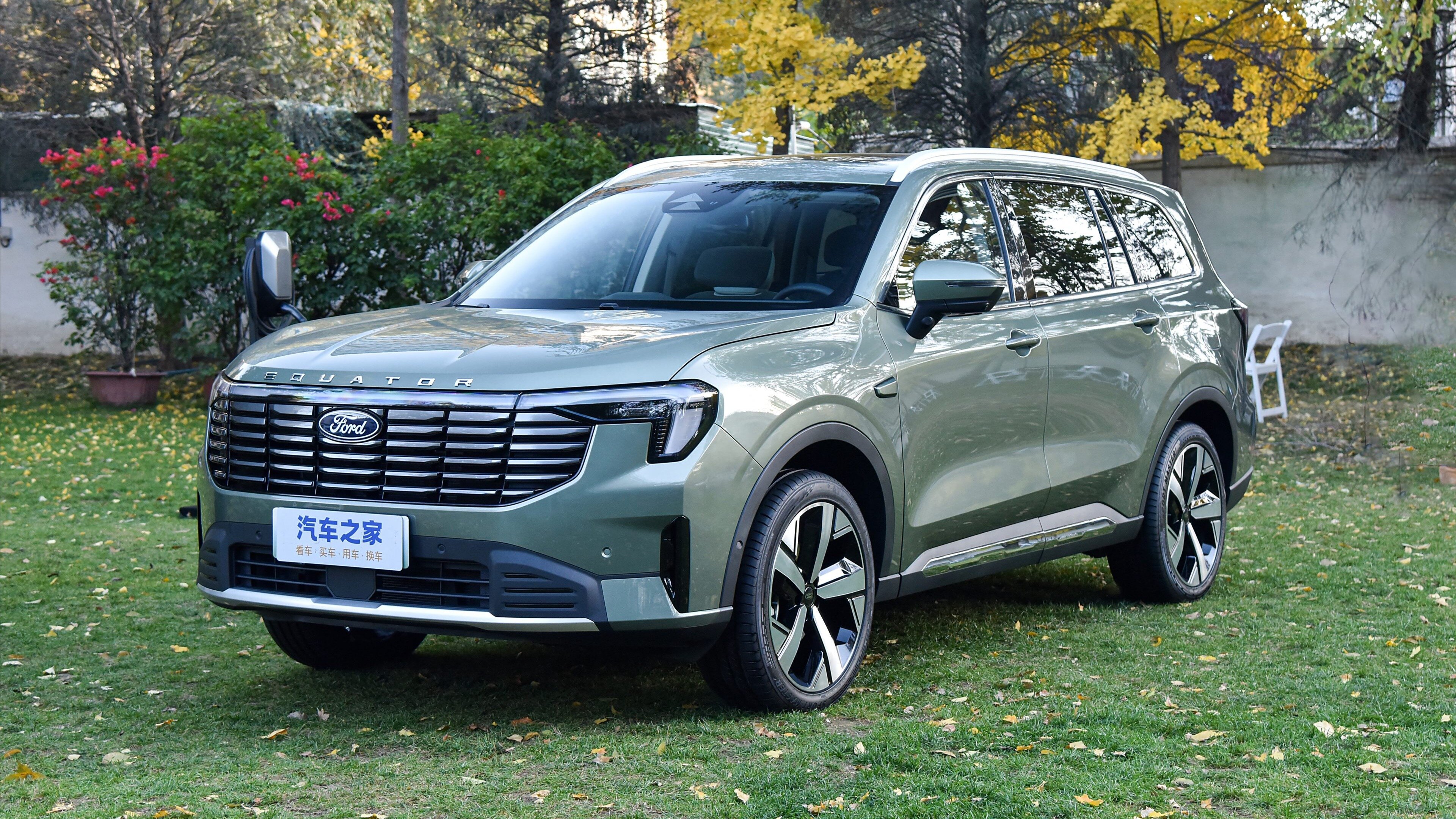 Китайский Ford Equator обновился и стал гибридом