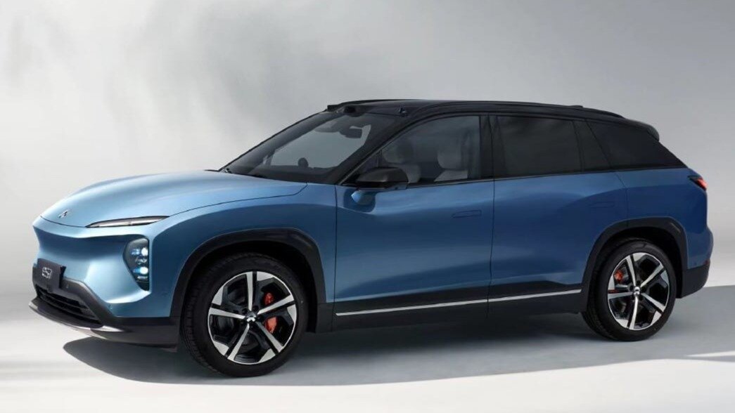 Компания NIO показала аналог электрокроссовера BMW iX, который можно купить без аккумулятора