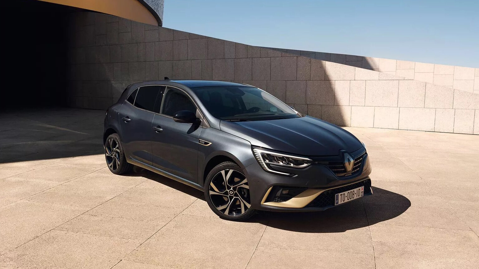 Renault Megane покинет конвейер после 27 лет производства