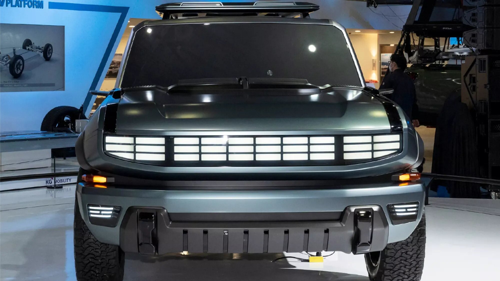 Переименованная в KG Mobility компания SsangYong показала три концепта